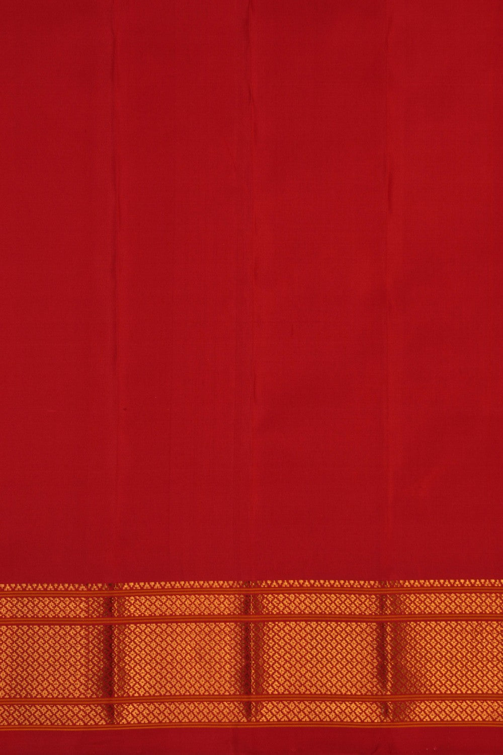 Image of Gadwal Silk Red Saree